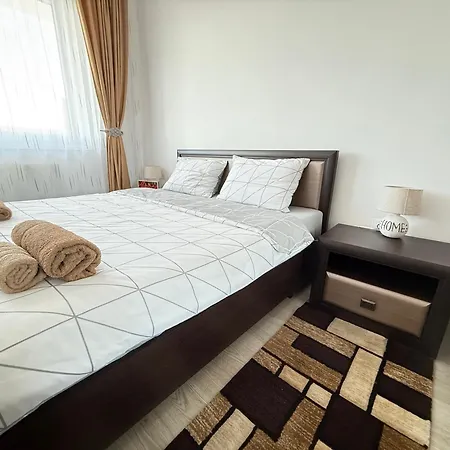 June's Charm Apartment Brasov
